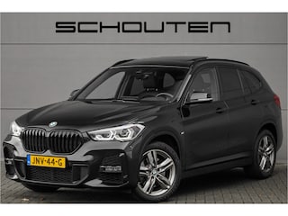 BMW X1 sDrive20i M-Sport Pano Camera Stoelverwarming HUD