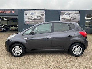 Kia Venga 1.4 CVVT Plus Pack 1e eigenaar 94.447 Kilometer n.a.p - Airco - Cruise control - Bluetooth/handsfree - Navigatie/Camera