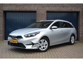 Kia Ceed Sportswagon 1.0 T-GDi DynamicLine | Trekhaak | Camera | Carplay/Android Auto | LED | Privacy glas