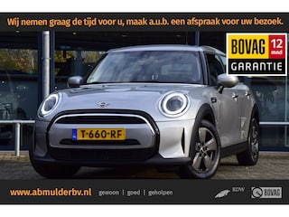 Mini Cooper 1.5 136PK Camden Edition Automaat | BOVAG Garantie | Org. NL | Automatische Airco | Parkeer sensoren | All-season banden | Apple Carplay/Android Auto | LED koplampen |