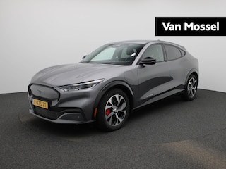 Ford Mustang Mach-E Extended AWD 98 kWh | ACHTERUITRIJCAMERA | NAVIGATIE | STUUR- & STOELVERWARMING