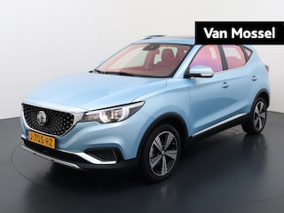 MG ZS EV Luxury 45 kWh | Apple carplay / Android | Panorama dak | Parkeer camera | Leder
