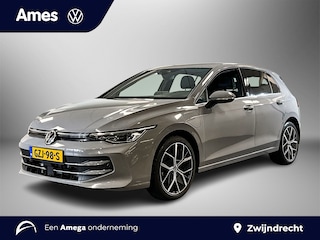Volkswagen Golf 1.5 eHybrid 50 Edition ErgoActive bestuurdersstoel | Adaptive Cruise Control | Velgen 'Leeds', 18 inch