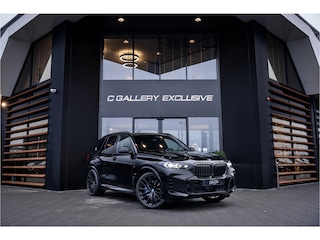 BMW X5 xDrive50e Launch Edition - M-Sport l Panorama l Trekh. l HUD l Stuur vew.