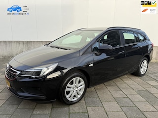 Opel Astra Sports Tourer 1.0 Online Edition | Parkeersensoren voor & achter | Cruise control | Climate control