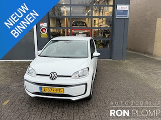 Volkswagen Up 1.0 / Airco clima/ Cruise/ Navigatie via App/ Cruise/ PDC/ Camera