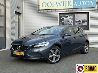 Volvo V40 2.0 T3 Momentum Clima Navi Led