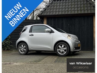 Toyota iQ 1.0 VVTi LIMITED EDITION 2010 automaat - CRUISE/CARPLAY/STLVERWRMNG