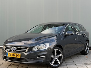 Volvo V60 BWJ 2015 | 1.6 D2 115PK Momentum AUTOMAAT | TREKHAAK | CLIMA | NAVI | PDC | LEDER/STOF | SPORTSTOELEN |