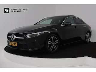 Mercedes-Benz A-klasse 180 Business Solution Luxury (PANORAMADAK, CAMERA, SFEERVERLICHTING, ELEKT. STOELEN, 1e EIGENAAR)
