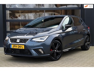 Seat Ibiza 1.5 TSI FR Black Edition DSG | Facelift | Panorama | Navigatie | Dealer Onderhouden | LED