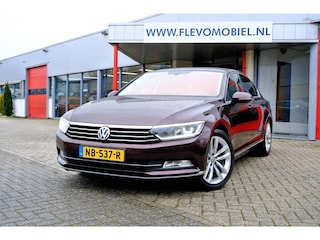 Volkswagen Passat 1.6 TDI Connected Series Plus Aut. Navi|Leder-Alcant|Cam|LMV|Virt. Display