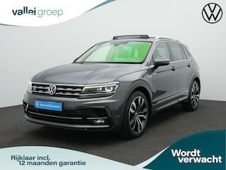 Volkswagen Tiguan 2.0 TDI 150 pk DSG R-Line | Panoramadak | Trekhaak | Navigatie Discover Pro | Stuur-/achterbankverwarming | Achteruitrijcamera