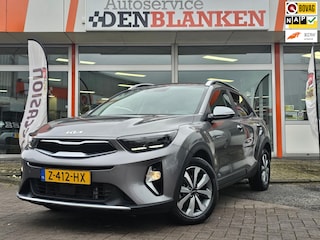 Kia Stonic 1.0 T-GDi MHEV DynamicPlusLine BJ.2024 / Navigatie / Climate Control / Camera / Trekhaak !!