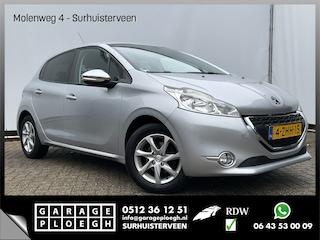 Peugeot 208 1.2 PureTech Style 5-Deurs Trekhaak Nav/Cruise Pdc Bluetooth LM Nieuwe motor!