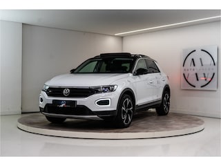 Volkswagen T-Roc 1.0 TSI Business R-Line 116PK | Pano | LED | Carplay | Virtual |