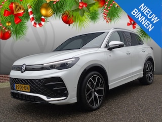 Volkswagen Tiguan 1.5 eTSI R-Line Business AUTOMAAT| VOL OPTIES! |SPORT INTERIEUR| CAMERA| NAVIGATIE| DODE HOEK DETECTIE| PARKEERSENSOREN