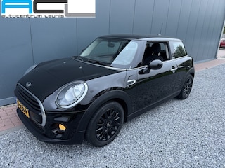 Mini Cooper 1.5 Navigatie Business 3-drs