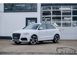 Audi Q3 RSQ3 - 2.5 TFSI quattro