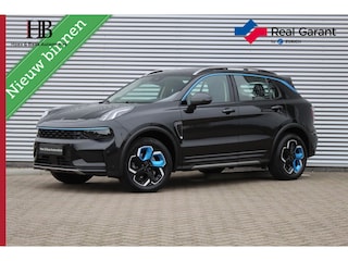 Lynk & Co 01 1.5 Mild Hybrid Pano/Infinity sound/Carplay/Camera
