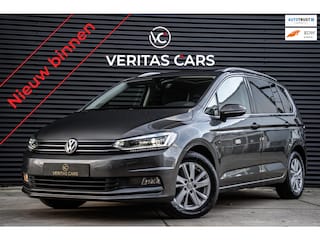 Volkswagen Touran 1.5 TSI DSG 150 PK Highline 7p Pano|Camera|Navi|Full Led