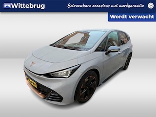 Cupra Born Adrenaline One 62 kWh 204pk / Navigatie / LM 19 inch / Camera / LED / Keyless / Parkeersensoren