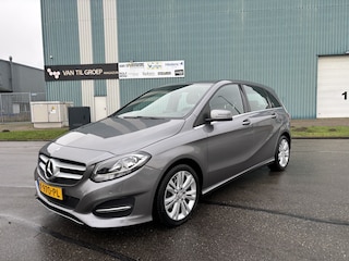 Mercedes-Benz B-klasse 180 Ambition 6-Bak 125 PK. Prachtige auto met slechts 78.000 KM !!!