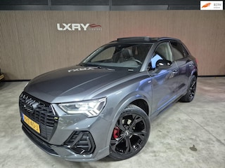 Audi Q3 35 TFSI S edition | Clima| Pano | Camera | Navi | Stoelverwarming |