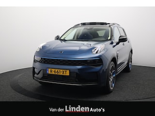Lynk & Co 01 1.5 Plug-in Hybrid 261PK | Origineel NL 22000KM | 360° Camera | Panoramadak