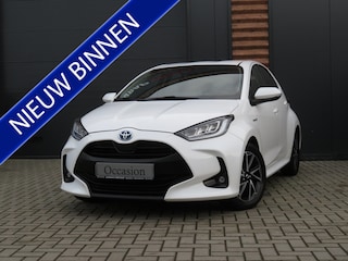 Toyota Yaris 1.5 Hybrid Dynamic Airco ACC Cr-Control CarPlay Led-Verl