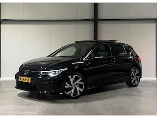 Volkswagen Golf 1.5 eTSI R-Line Pano Carplay Sfeer IQ Light