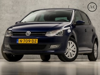 Volkswagen Polo 1.2-12V Sportline (NAVIGATIE, STOELVERWARMING, CLIMATE, SPORTSTOELEN, PARKEERSENSOREN, GETINT GLAS, ARMSTEUN, NIEUWE APK, NIEUWSTAAT)