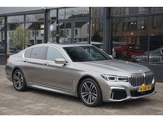 BMW 745e High Executive | M Pakket | 4WS | Driving Assistant | Massage