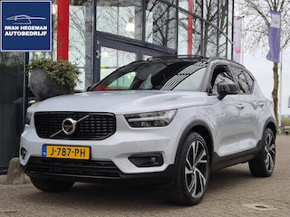 Volvo XC40 1.5 T5 Recharge R-Design | Trekhaak | Navigatie | LM Velgen | ECC | PDC + Camera |
