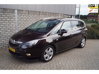 Opel Zafira Tourer 1.4 Turbo Blitz Leder Sportst Stoel/Stuur Verw Navi Camera Clima Cruise 2x PDC DAB LMV Trekh ENZ NL Auto.