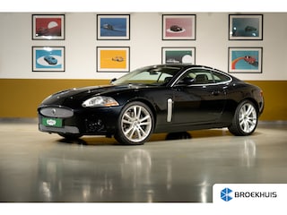 Jaguar XK 4.2 V8 Coupé | Cruise control | Elektrisch verstelbare en verwarmde voorstoelen | Lichtmetalen velgen 19"