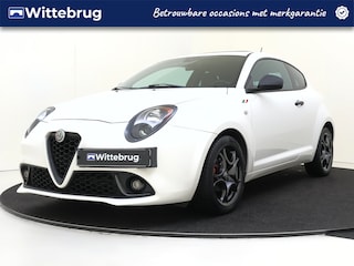 Alfa Romeo Mito 0.9 105PK TwinAir ECO Super Parkeerhulp | Navigatie | Climate Controle | Dakje |