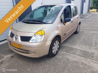 Renault Modus 1.4-16V Privilège Luxe