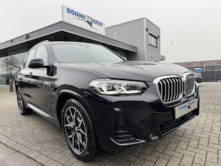 BMW X3 xDrive30e M Sport Pano-Dak | Trekhaak | Adapt. Cruise | Keyless | Memory