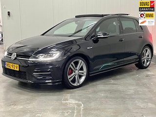 Volkswagen Golf 1.5 TSI Highline 3x R-line! Pano! LED!