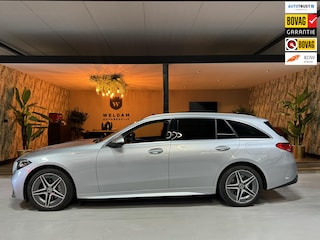 Mercedes-Benz C-klasse Estate 300 e AMG Line Garantie Trekhaak Massage Pano Ambient 360 Blindspot Elek Achterklep StuurVW Rijklaar