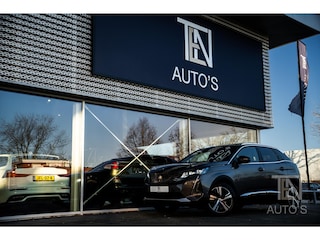 Peugeot 3008 1.6 HYbrid 225 GT | Keyless | Panodak | Stoelverwarming | 18" | 360-camera
