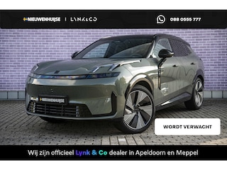 Lynk & Co 08 1.5 More | Elektrische massage- & ventilatiestoelen met geheugen | Stoelverwarming voor & achter | Panoramadak | Apple CarPlay/Android Auto | 23 Harman Kardon speakers | Adaptive Cruise Control |