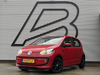 Volkswagen Up 1.0 high up! BlueMotion 1e Eigenaar.Navi,PDC,Stoelverwarming,Bluetooth,APK tot 03-2026