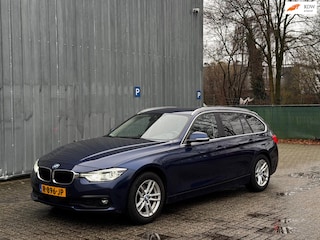 BMW 3-serie Touring 320d High Executive / Adaptive Cruise / Sportinterieur!