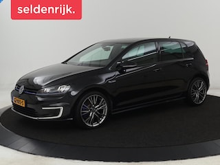 Volkswagen Golf 1.4 TSI GTE | Full LED | Navigatie | DAB | Carplay | Sportstoelen | Climate control | Parkeerhulp | Cruise control | Bluetooth | 18'' | Getint glas