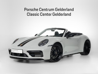 Porsche 911 Carrera 4 GTS Cabriolet