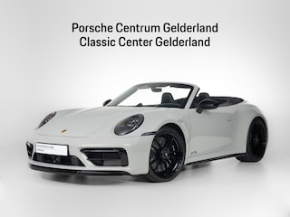 Porsche 911 Carrera 4 GTS Cabriolet