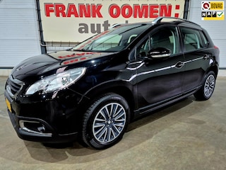 Peugeot 2008 1.2 PureTech 82PK Active + NAP|OH historie|2e eigenaar|Panorama|Trekhaak|Cruise|Airco|Navi|Sfeerverlichting