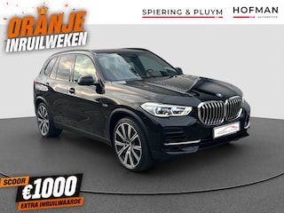 BMW X5 xDrive45e High Executive | Pano | Luchtvering | Sfeerverl | Dealeronderh |